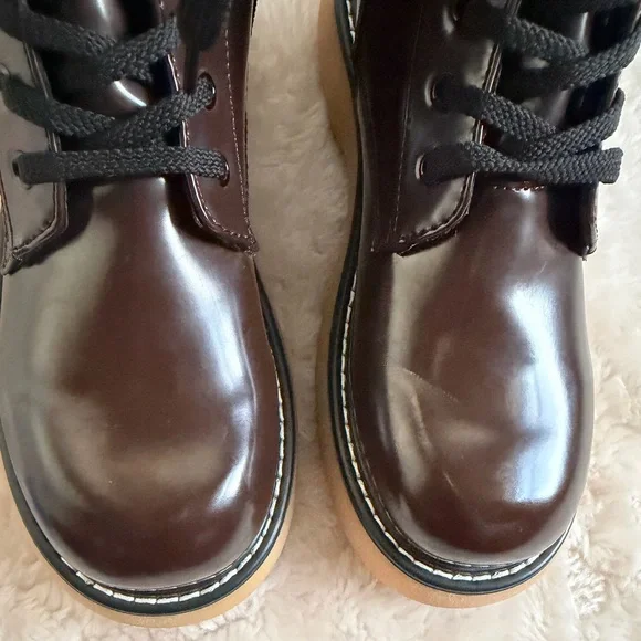 Dream Pairs Glossy Dark Brown Lace-Up Combat Boots - Picture 14 of 17